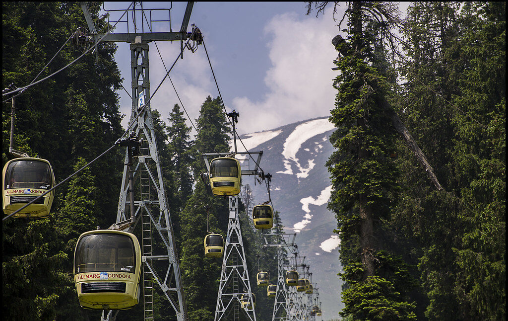 Gulmarg cable car,Best places to visit in Kashmir